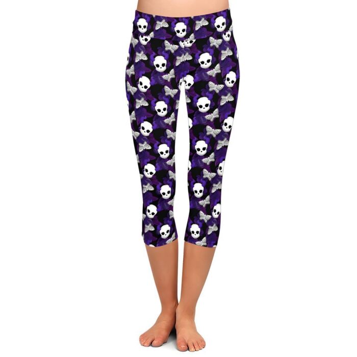 Fallen Wings Capri Leggings