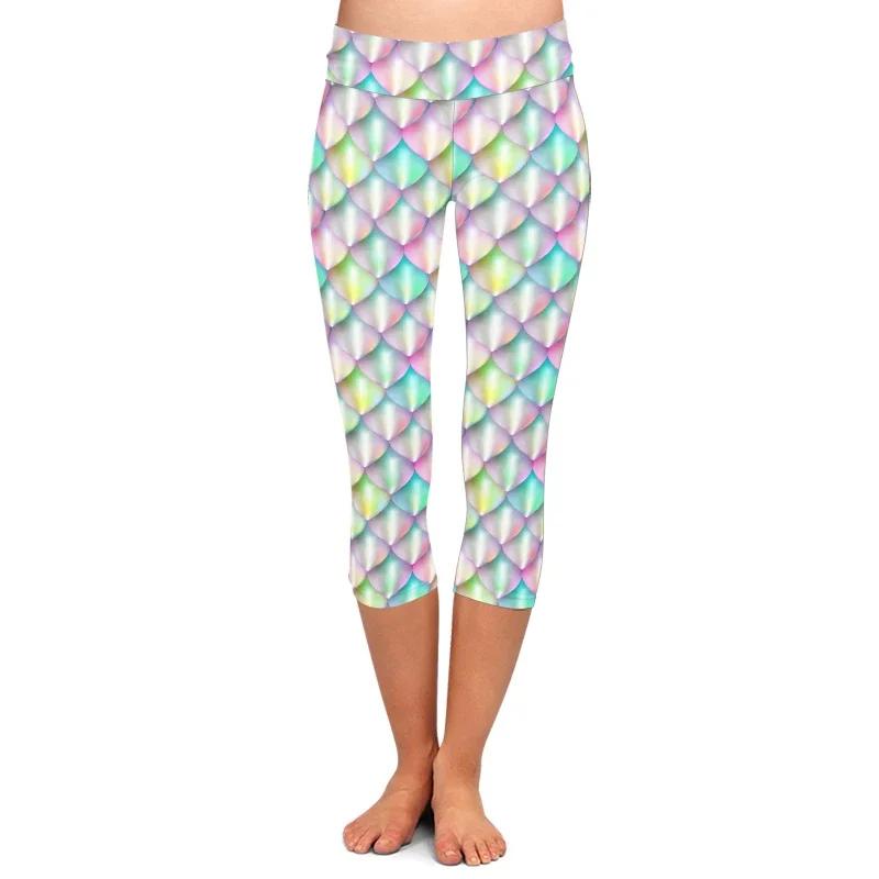 Opal Scale Capri Leggings
