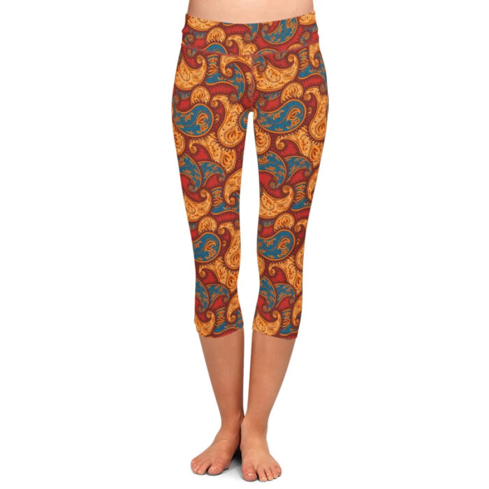 Vintage Paisley Capri Leggings